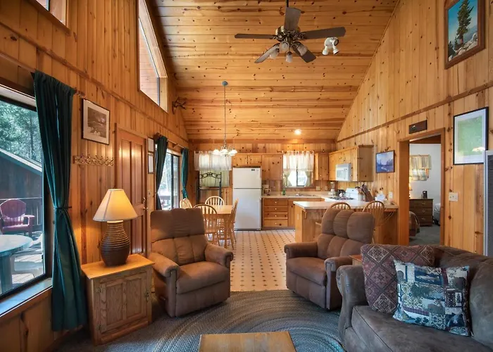 24 Wawona Cabin